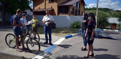 <br />
В Белгородской области автоинспекторы провели мобильные велоконсультации для любителей активного отдыха<br />
