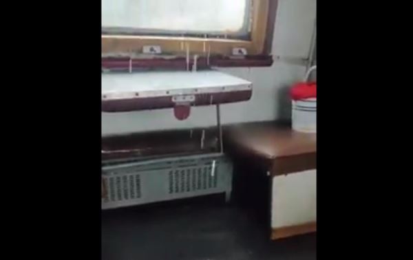 Опубликовано видео "потопа" в вагоне Укрзализныци