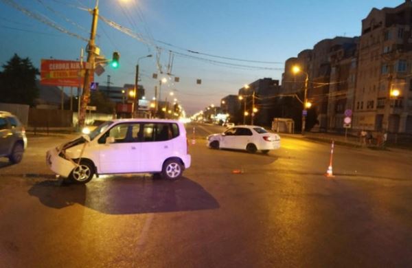 <br />
В ДТП в центре Омска пострадали двое детей<br />
